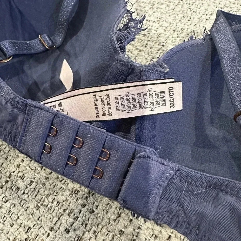 Victoria’s Secret‎ bra